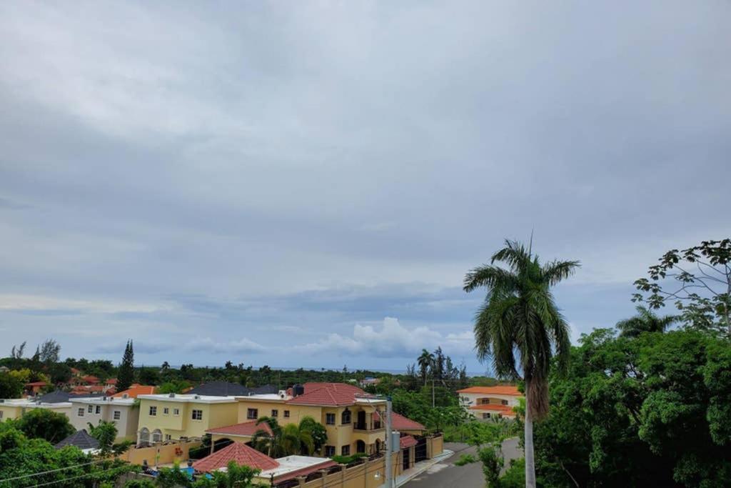 Hanly Roger'S Brand New Place Puerto Plata Exterior photo